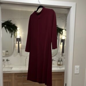 Elegant Burgundy Long Sleeve Dress